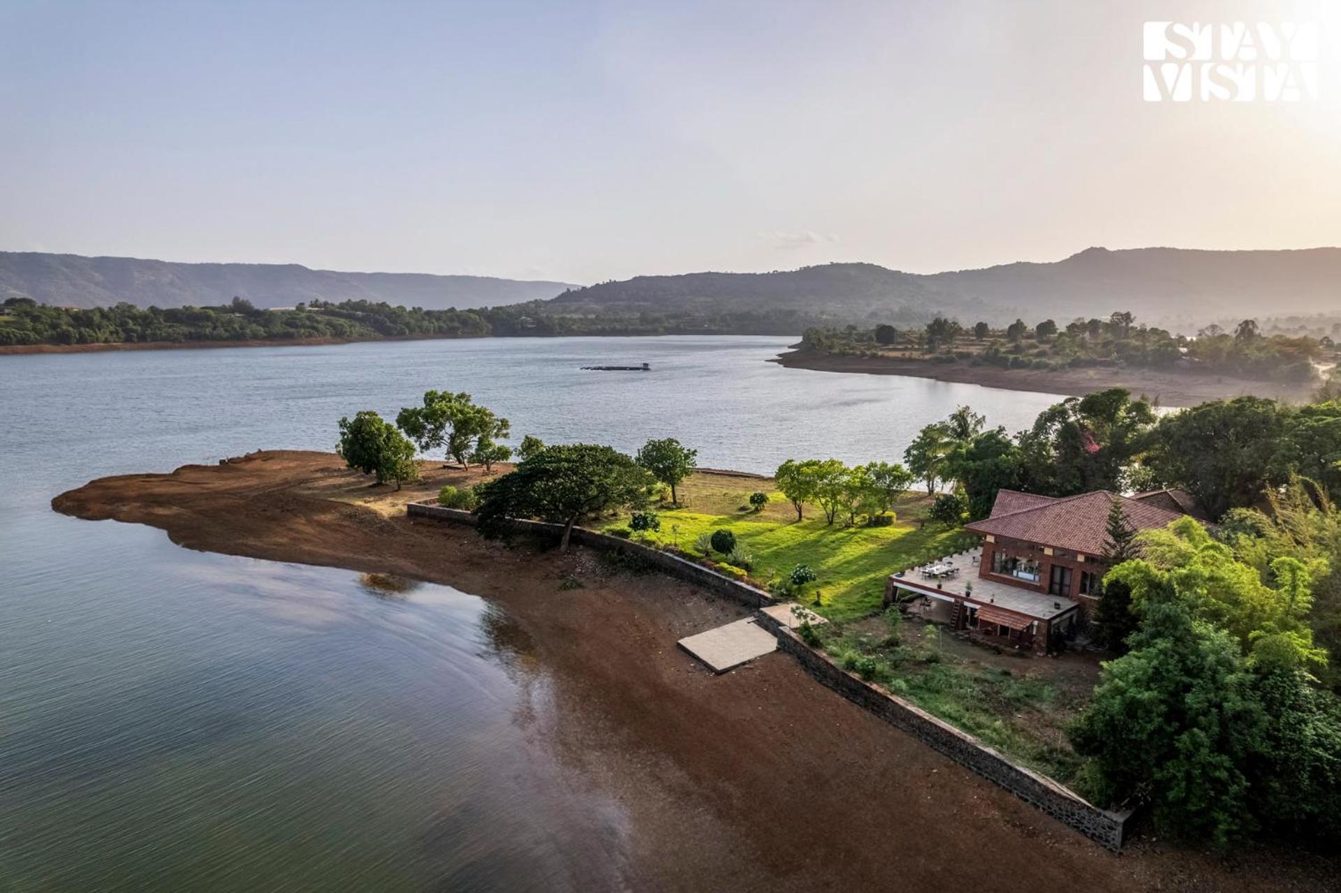 Stayvista At Three Shores With Lake View & Alfresco Dining Khamshet Exterior photo